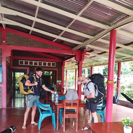 El Gueis Hostel Balgue 外观 照片