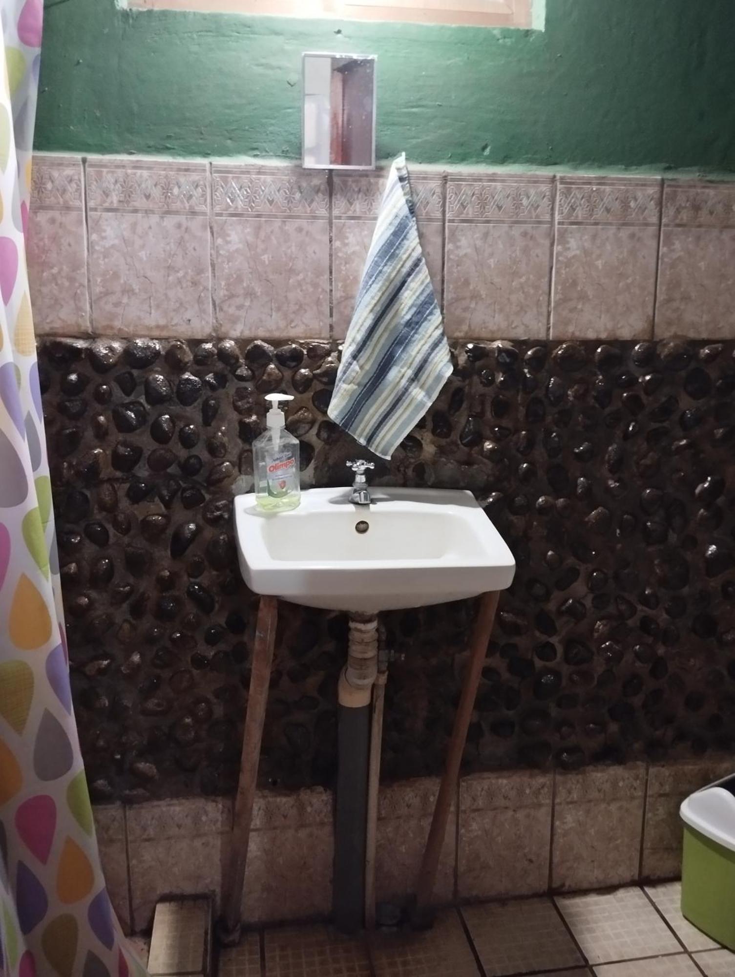 El Gueis Hostel Balgue 外观 照片