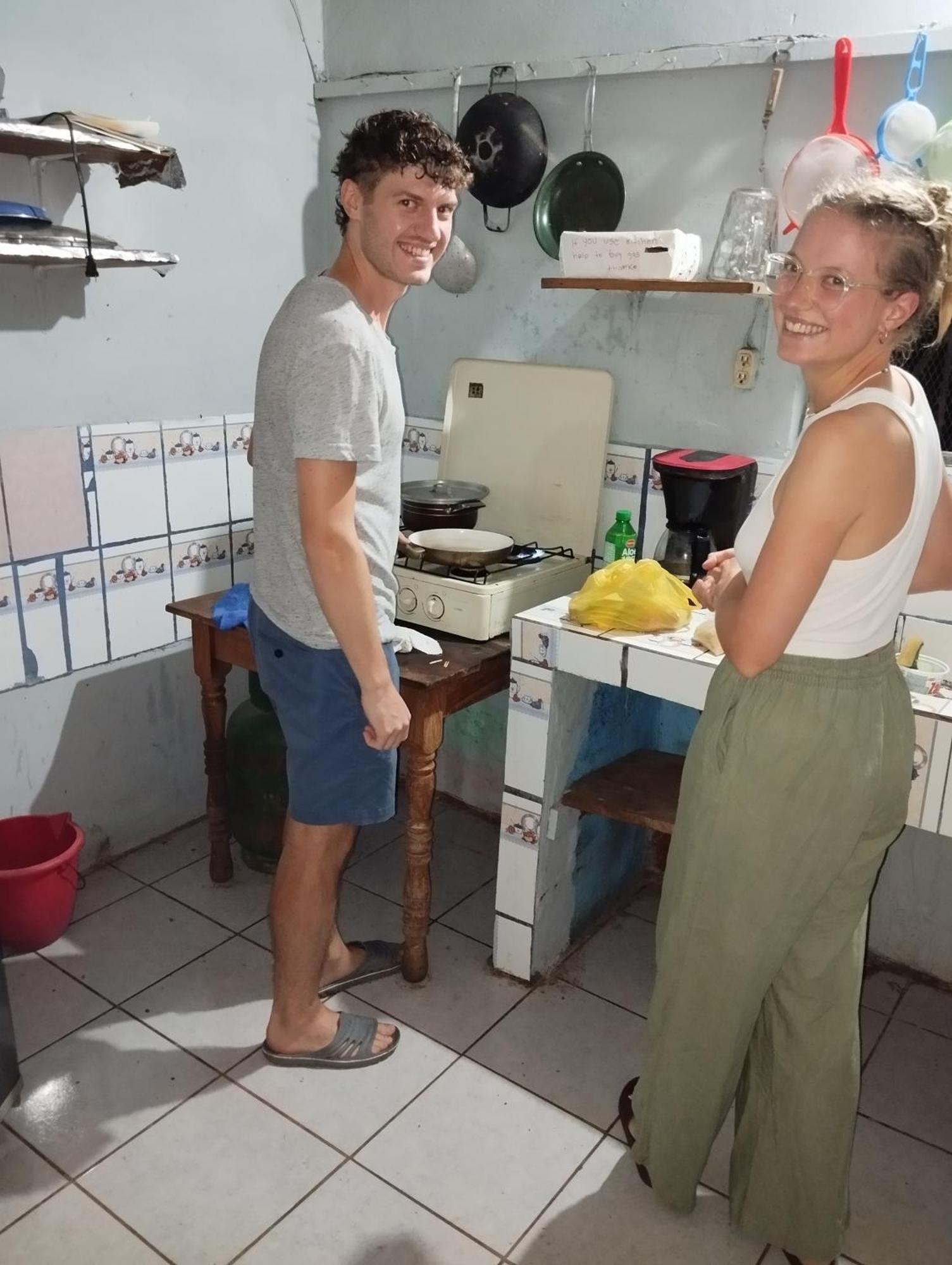El Gueis Hostel Balgue 外观 照片